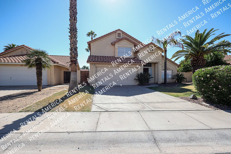 Large House with Pool! property image