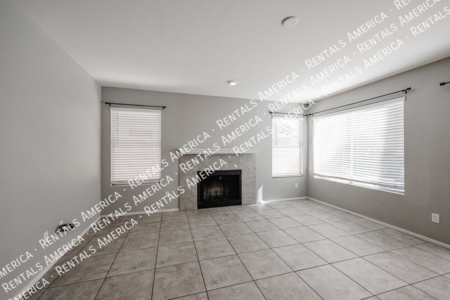 Large House with Pool! property image