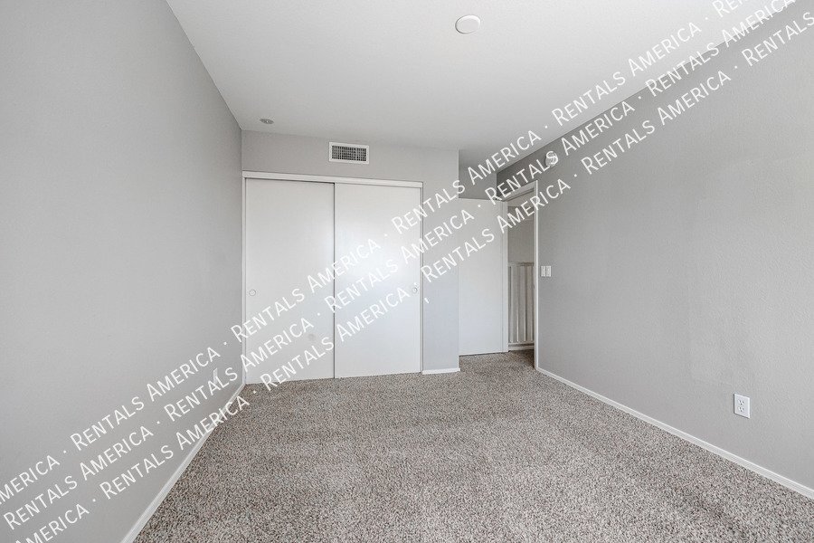 Large House with Pool! property image