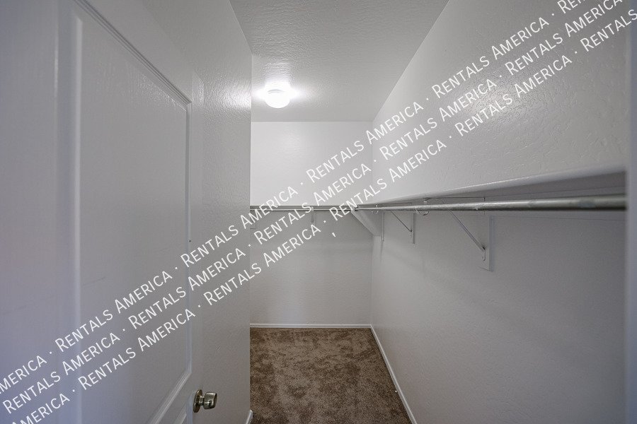 Welcome home to Laveen Farms!!! property image