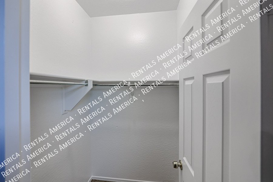 Welcome home to Laveen Farms!!! property image