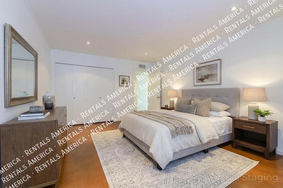 Contemporary 2 Bd / 1 Ba Condo in Arcadia Courtyards property image