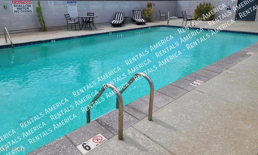 Contemporary 2 Bd / 1 Ba Condo in Arcadia Courtyards property image