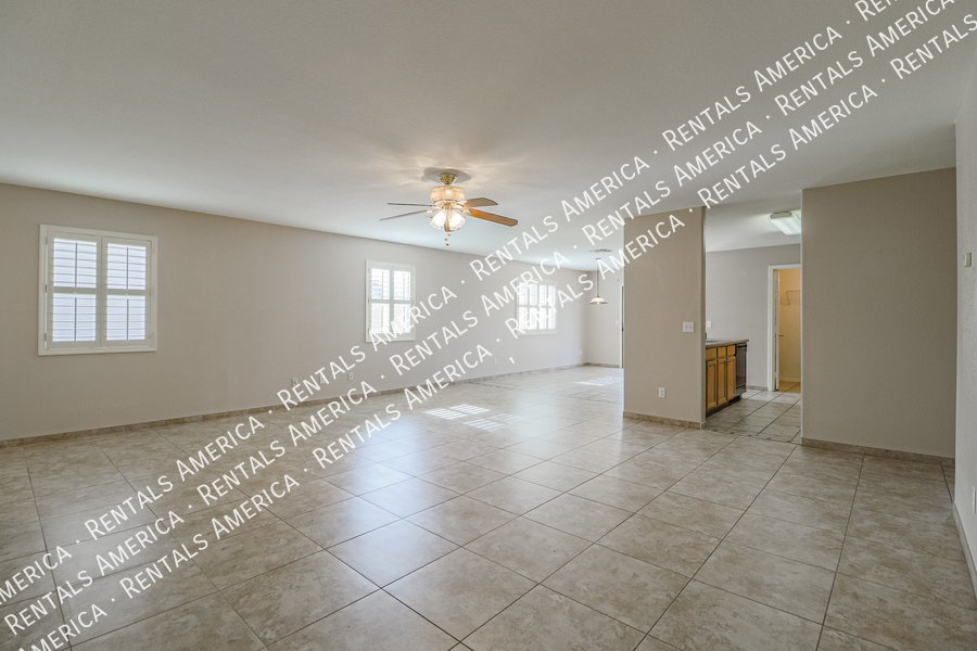 Lovely 3 Bed 2 Bath Home in Stoneridge w/ Comm Pool! property image