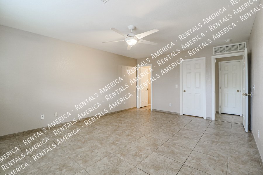 Lovely 3 Bed 2 Bath Home in Stoneridge w/ Comm Pool! property image