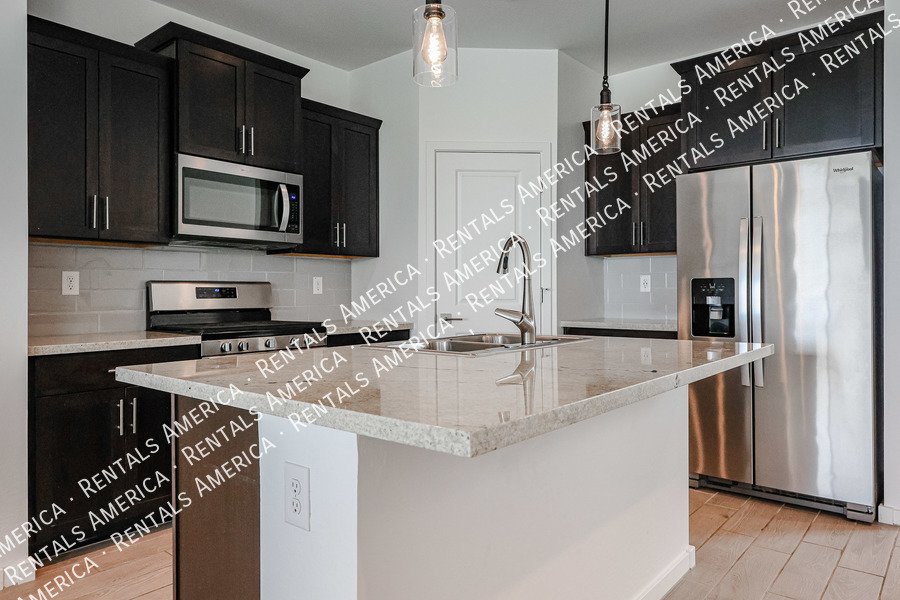 Beautiful three bedroom two bath property image