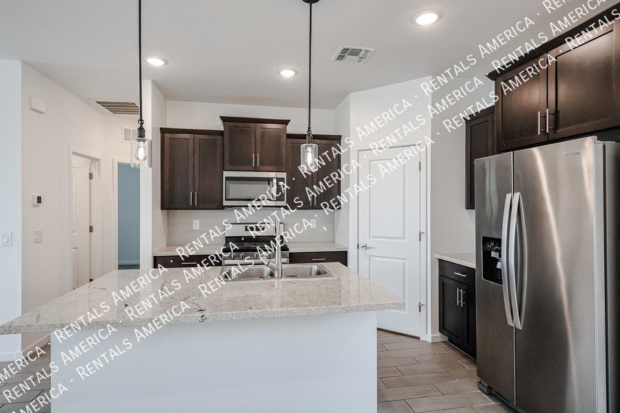 Beautiful three bedroom two bath property image