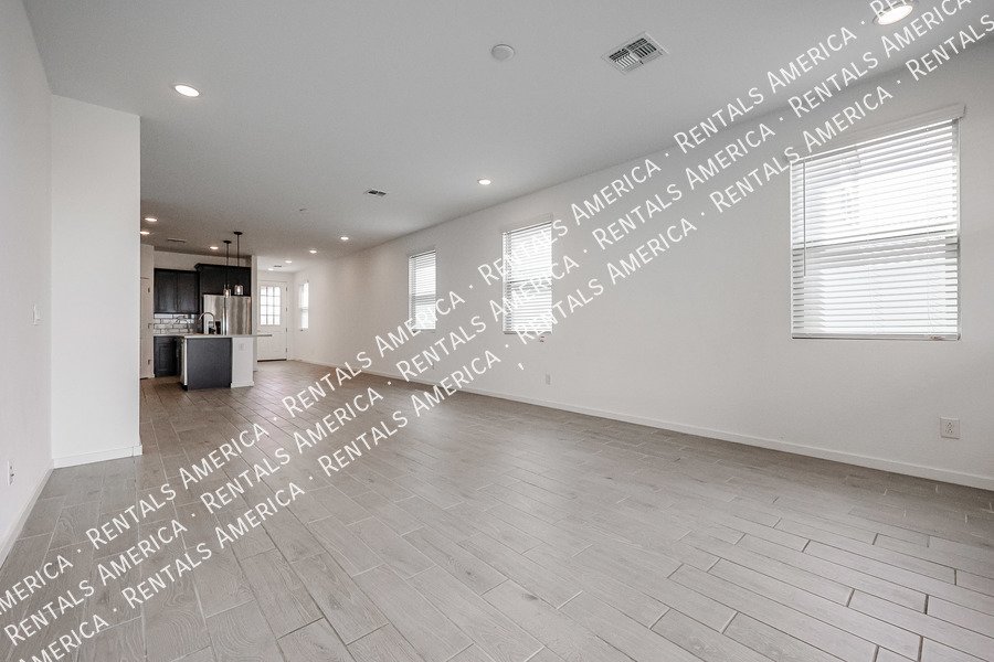 Beautiful three bedroom two bath property image