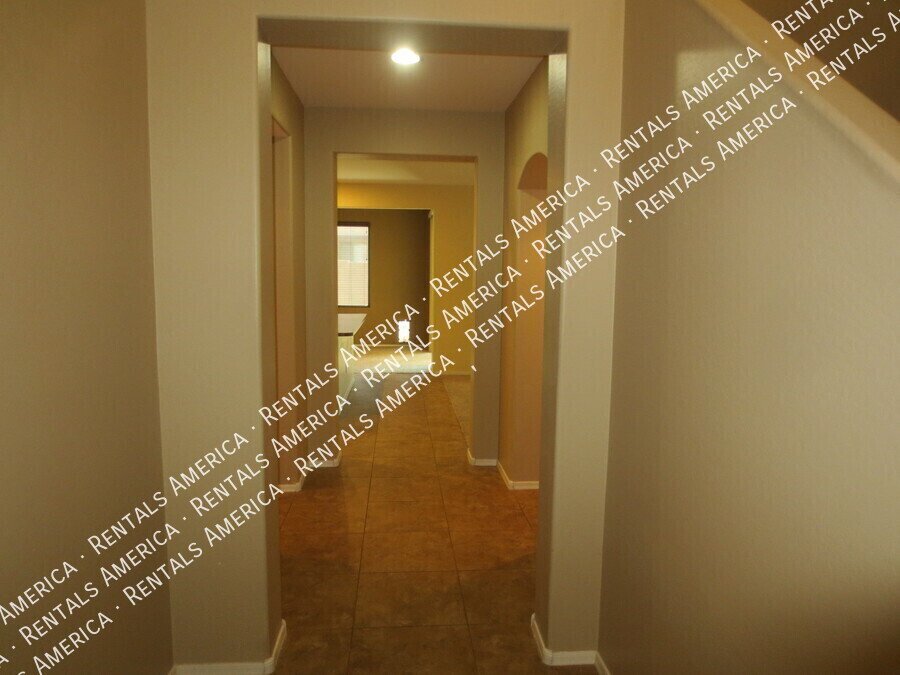 Lyon's Gate ~ 3/2 + Loft property image