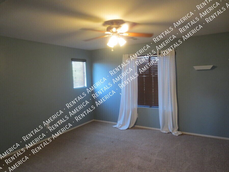 Lyon's Gate ~ 3/2 + Loft property image