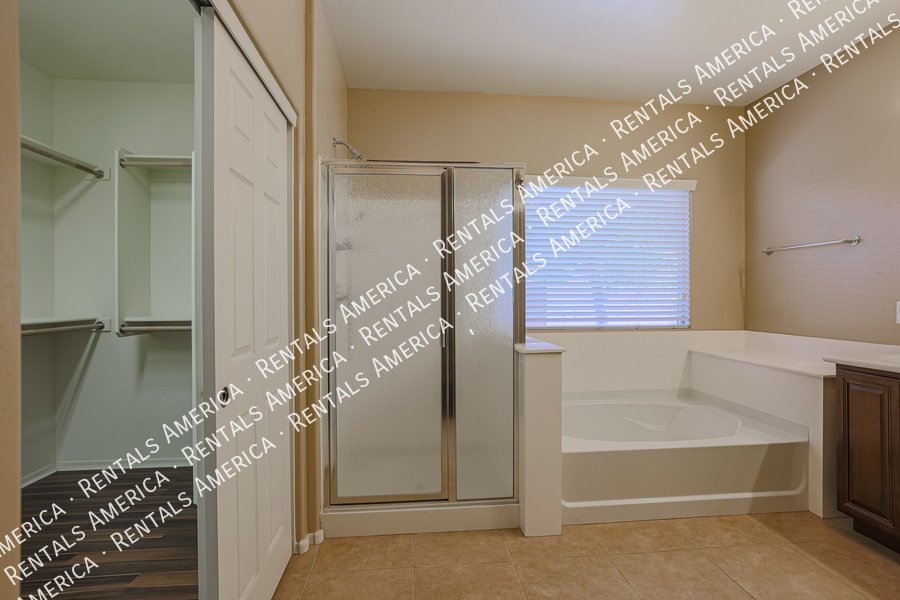 COMING SOON!  GORGEOUS 4/2 OPEN FLOOR PLAN in Gilbert property image
