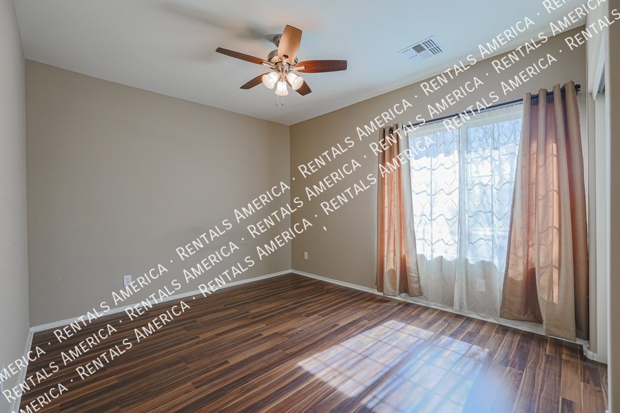 COMING SOON!  GORGEOUS 4/2 OPEN FLOOR PLAN in Gilbert property image