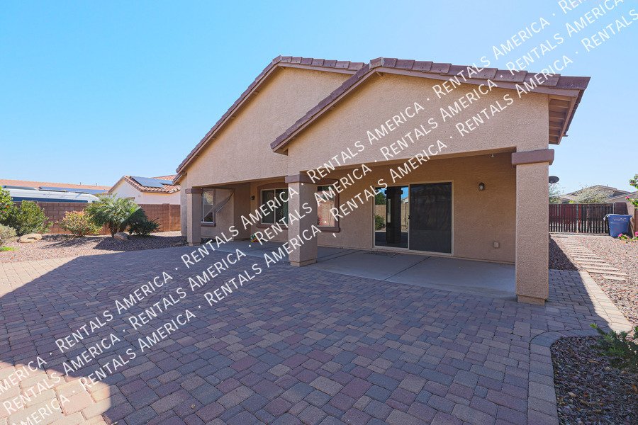 COMING SOON!  GORGEOUS 4/2 OPEN FLOOR PLAN in Gilbert property image