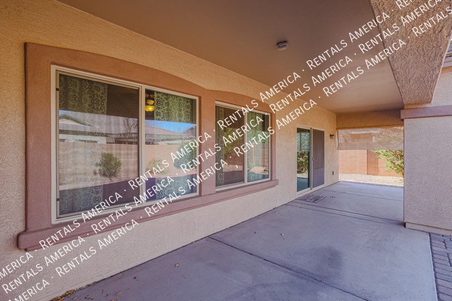 COMING SOON!  GORGEOUS 4/2 OPEN FLOOR PLAN in Gilbert property image