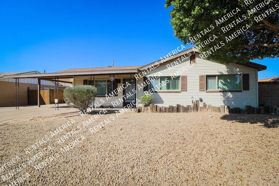 Location! Scottsdale! 3 Bedroom! Corner lot! One Month Free!! property image