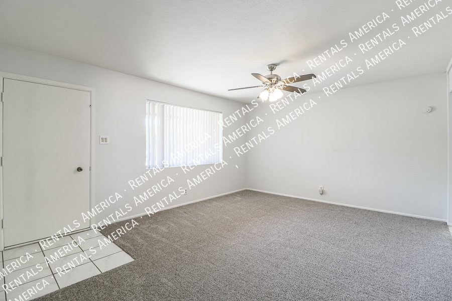 Location! Scottsdale! 3 Bedroom! Corner lot! One Month Free!! property image