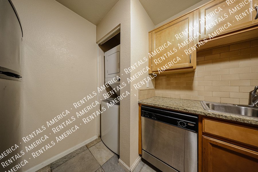 1 Bedrm Condo in Tempe property image