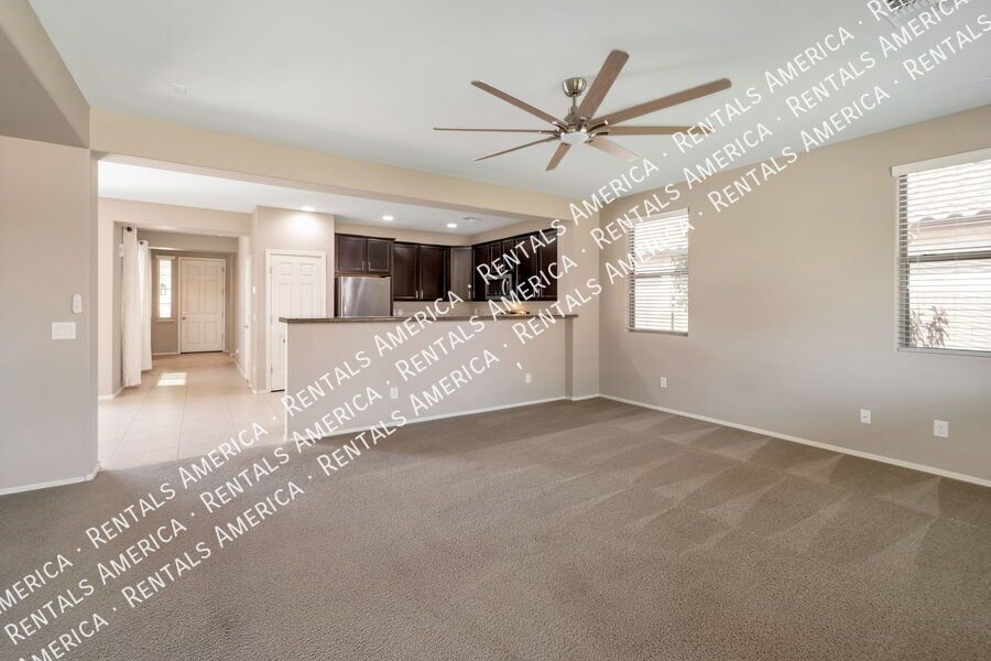 Charming 4 Bedroom Home in Desirable Queen Creek Location property image