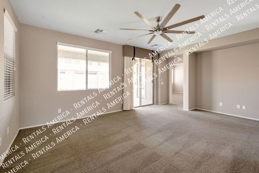 Charming 4 Bedroom Home in Desirable Queen Creek Location property image