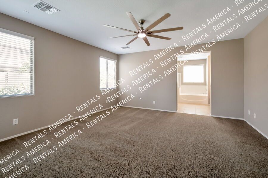 Charming 4 Bedroom Home in Desirable Queen Creek Location property image