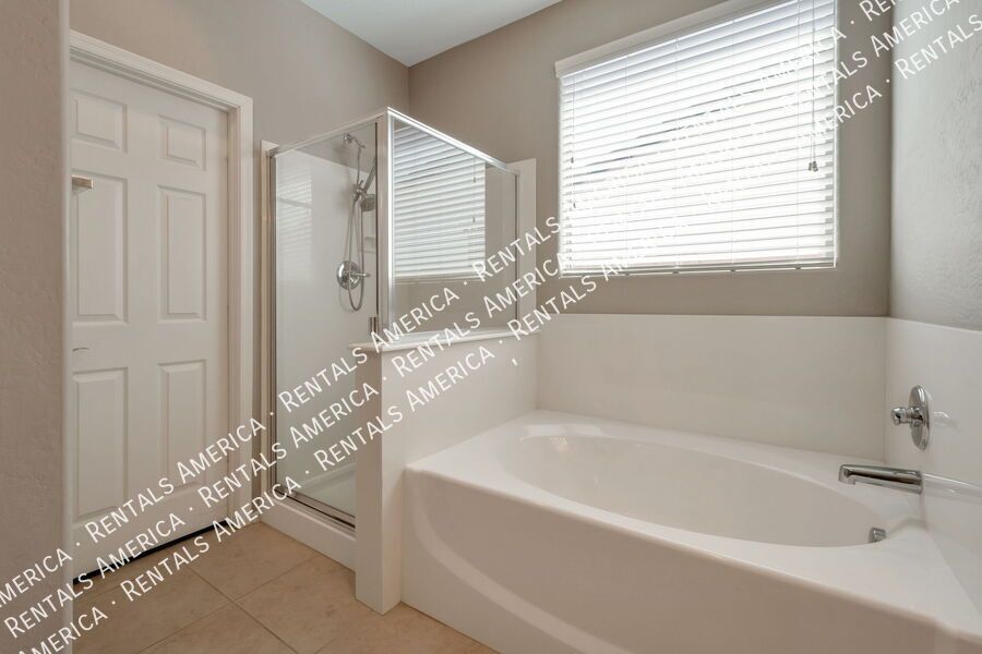 Charming 4 Bedroom Home in Desirable Queen Creek Location property image