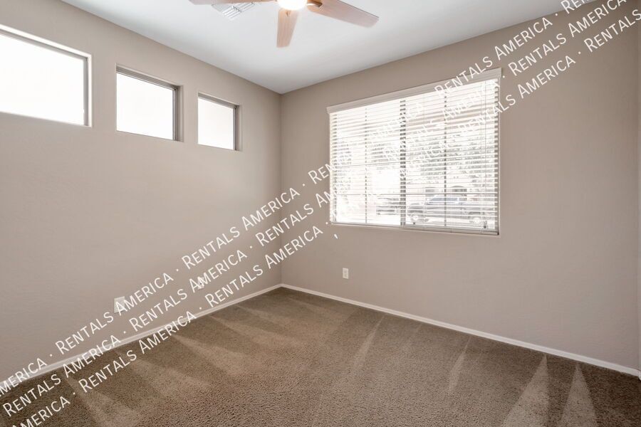 Charming 4 Bedroom Home in Desirable Queen Creek Location property image