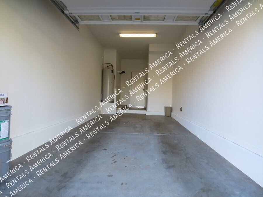 Great Condo in Gated Community ~ Close to Pool property image