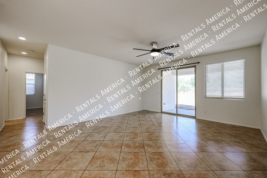 Single Level Cozy Home 3/2 Hasting Farms property image