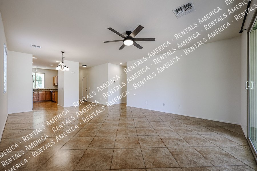 Single Level Cozy Home 3/2 Hasting Farms property image