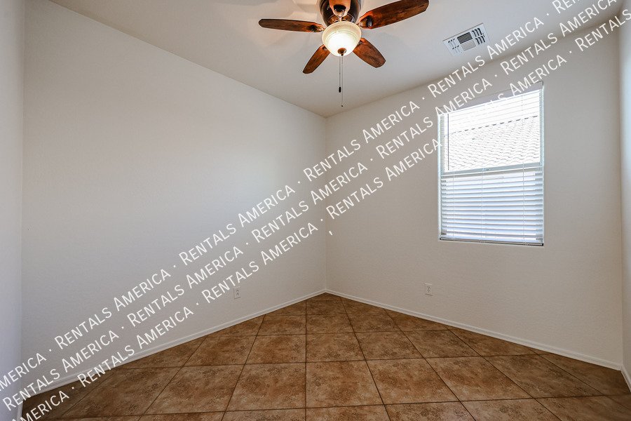 Single Level Cozy Home 3/2 Hasting Farms property image