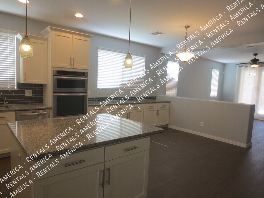 Beautiful 3/2 Home in Gilbert w/Pool ~ Move in Ready NOW property image