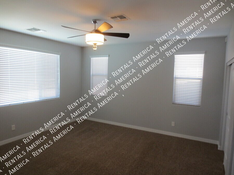 Beautiful 3/2 Home in Gilbert w/Pool ~ Move in Ready NOW property image