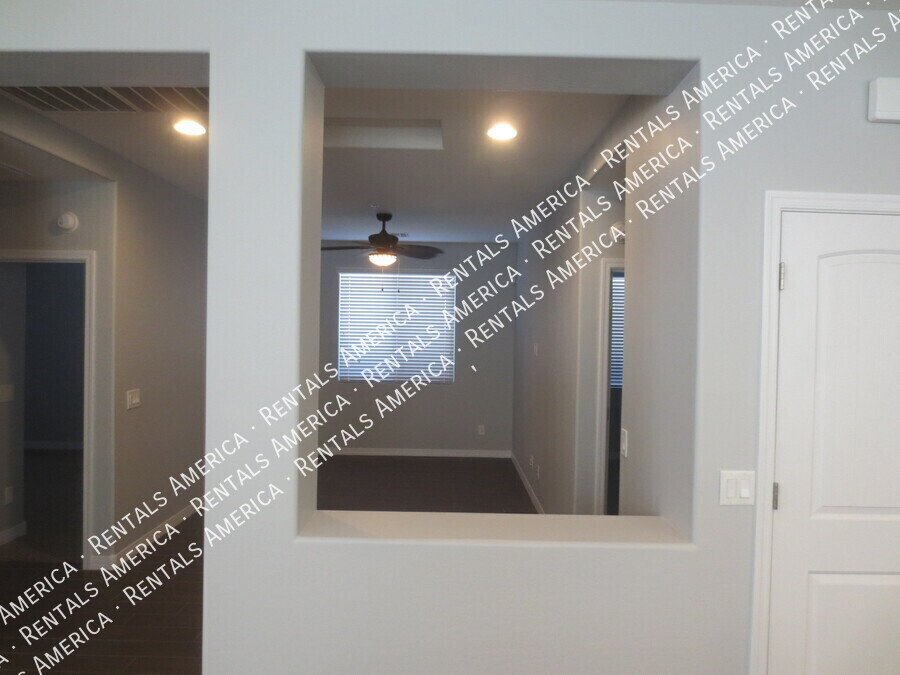 Beautiful 3/2 Home in Gilbert w/Pool ~ Move in Ready NOW property image
