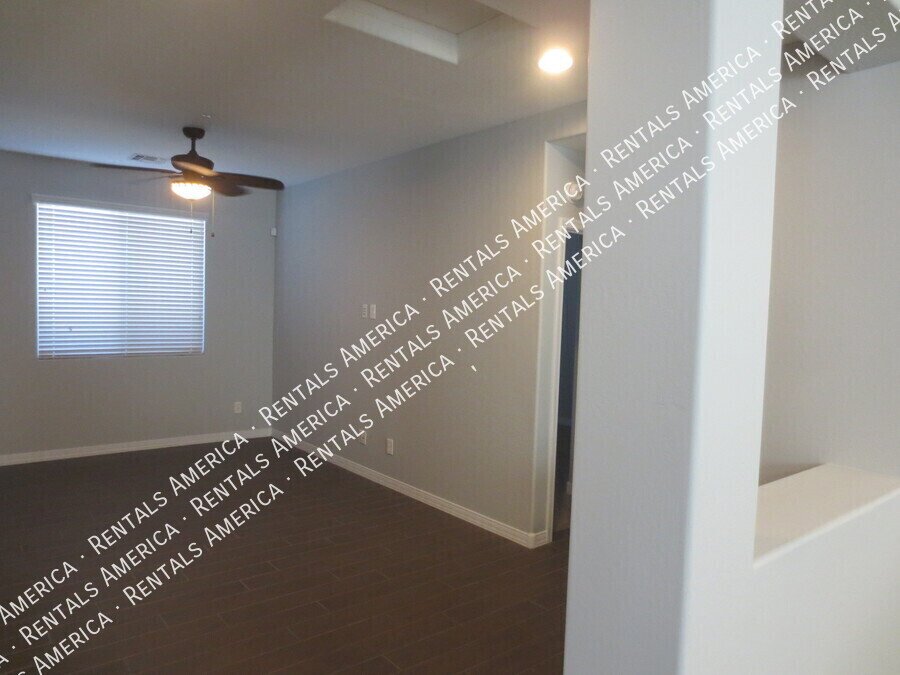 Beautiful 3/2 Home in Gilbert w/Pool ~ Move in Ready NOW property image