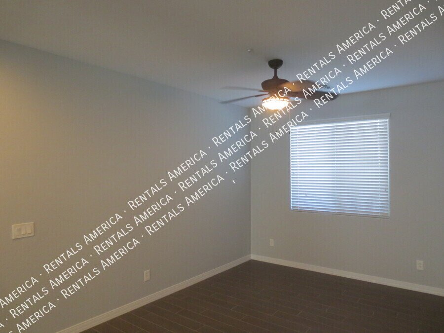 Beautiful 3/2 Home in Gilbert w/Pool ~ Move in Ready NOW property image