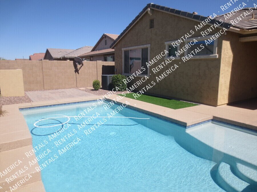 Beautiful 3/2 Home in Gilbert w/Pool ~ Move in Ready NOW property image