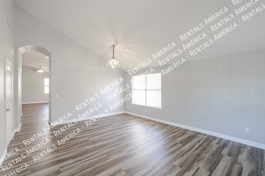 Move in Ready with Special! property image