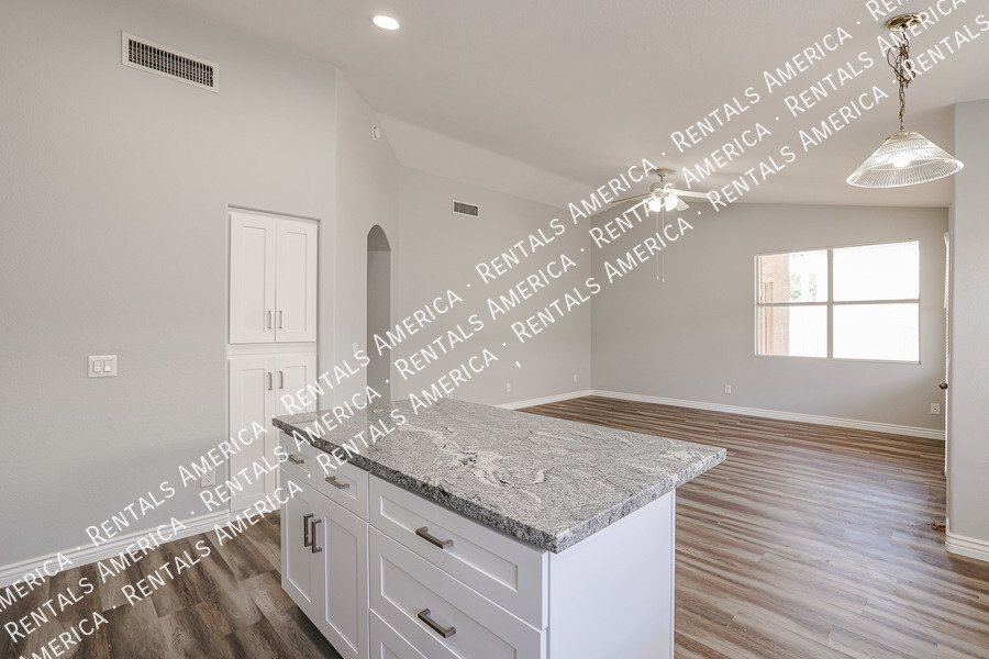 Move in Ready with Special! property image