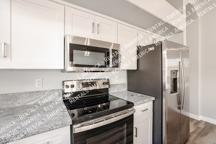 Move in Ready with Special! property image