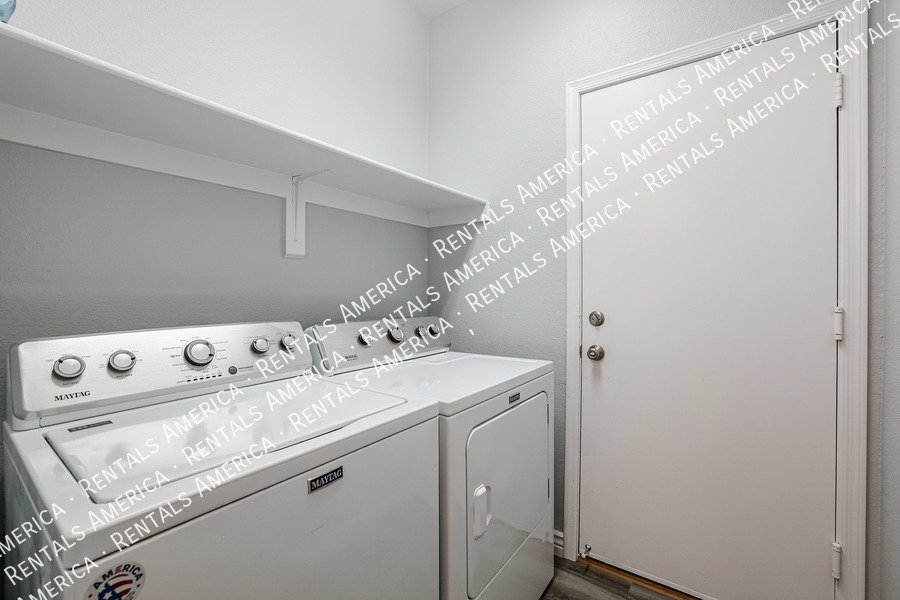 Move in Ready with Special! property image