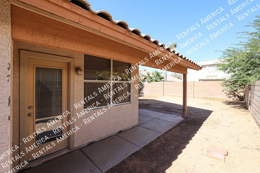 Move in Ready with Special! property image