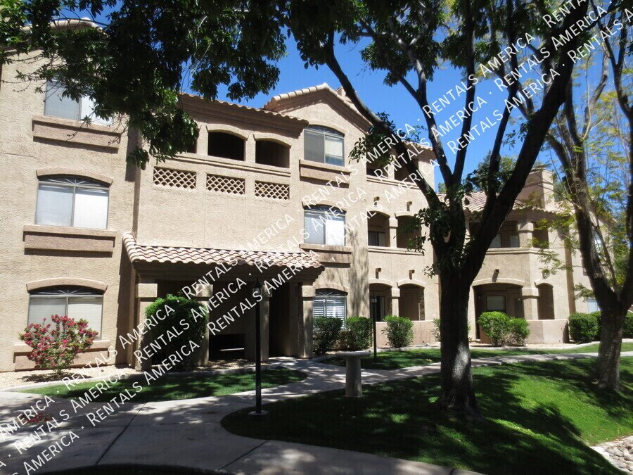 Perfectly Wonderful One Bedroom in Best Possible Scottsdale Location! property image