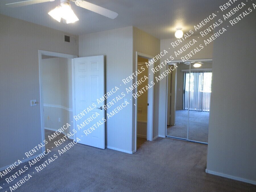 Perfectly Wonderful One Bedroom in Best Possible Scottsdale Location! property image