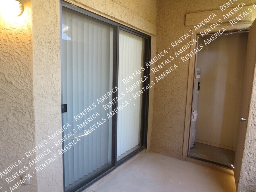 Perfectly Wonderful One Bedroom in Best Possible Scottsdale Location! property image