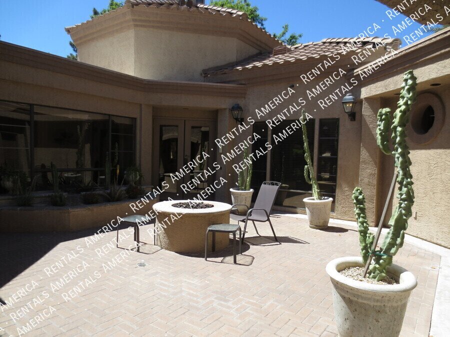 Perfectly Wonderful One Bedroom in Best Possible Scottsdale Location! property image