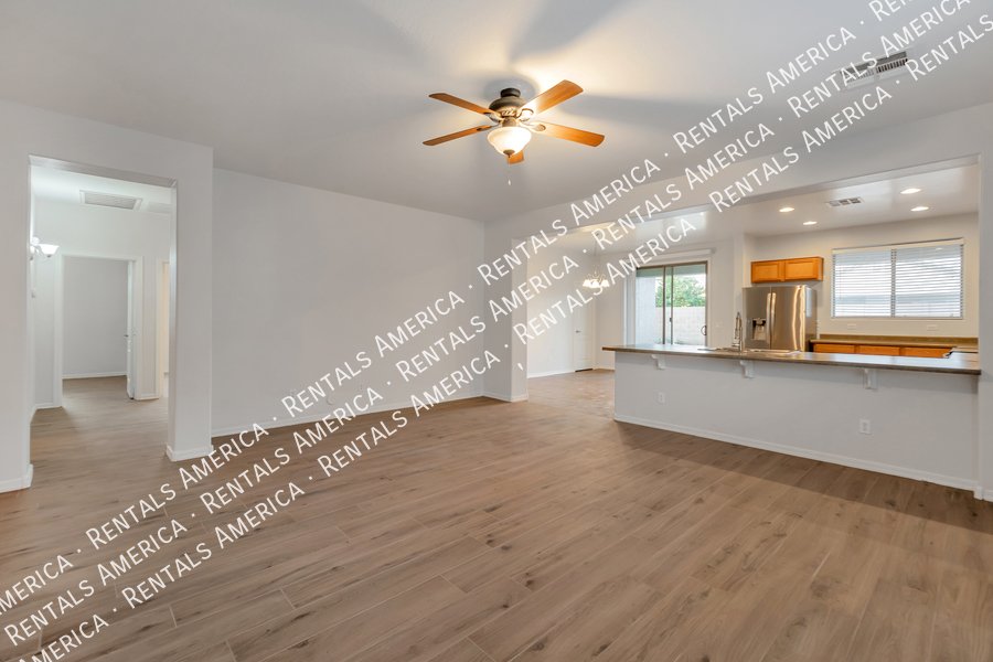 Beautiful 4 bedroom home in San Tan Valley! property image