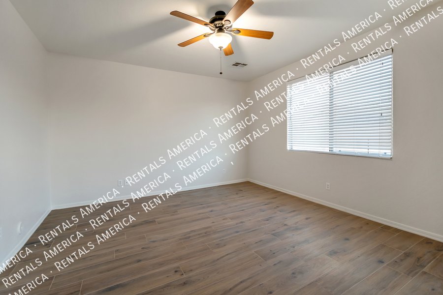 Beautiful 4 bedroom home in San Tan Valley! property image