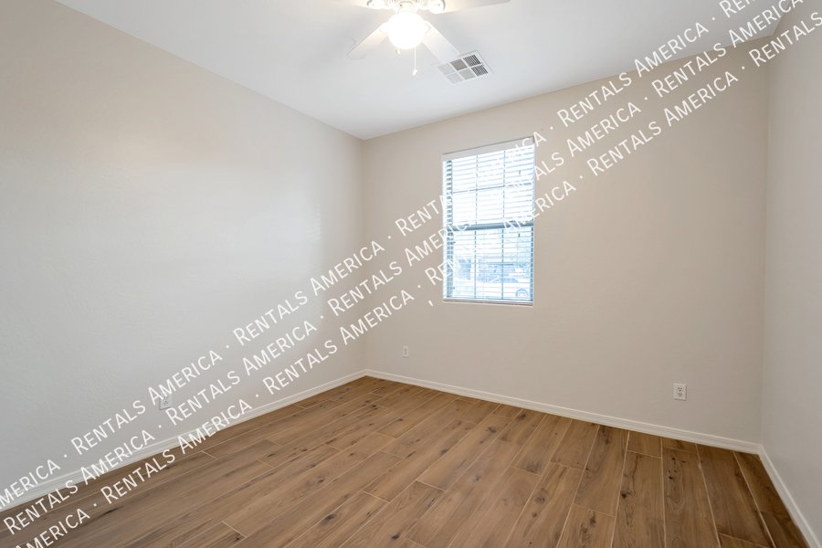 Beautiful 4 bedroom home in San Tan Valley! property image