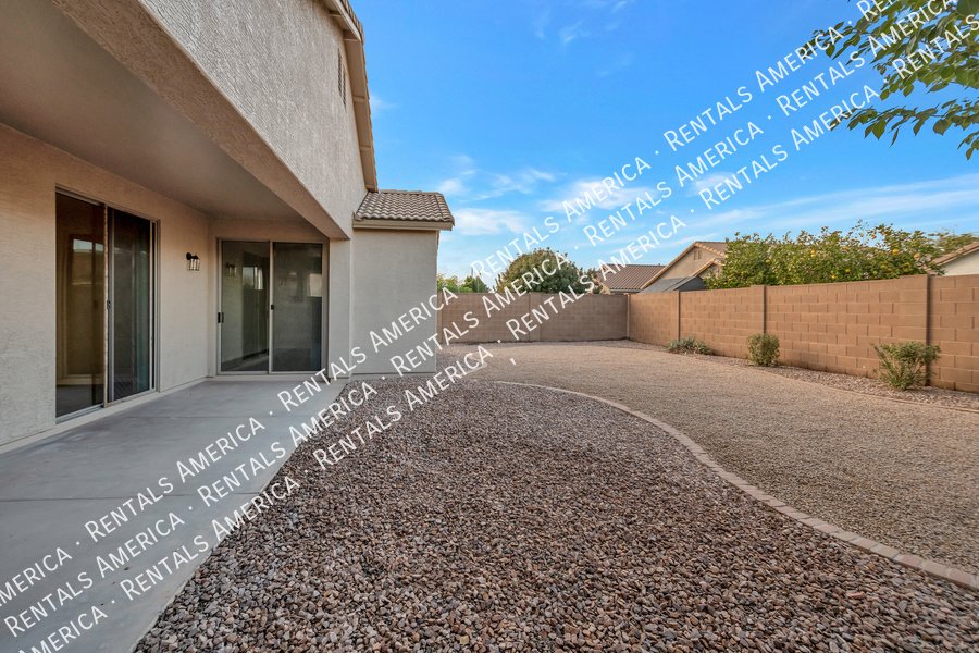 Beautiful 4 bedroom home in San Tan Valley! property image