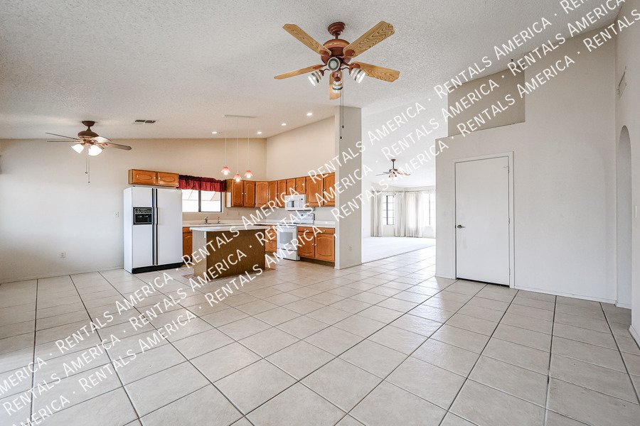 Leisure World 55 plus community! $300 off Move-In property image